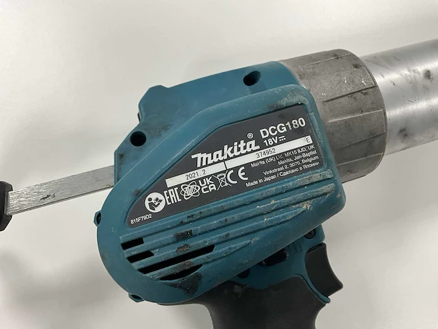 Accu-kitspuit makita dcg180 + diversen - afbeelding 20 van  26
