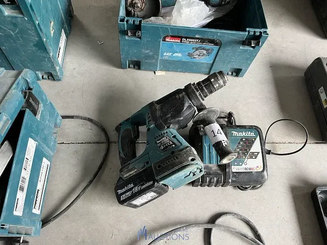 Accu klopboor makita - afbeelding 1 van  3