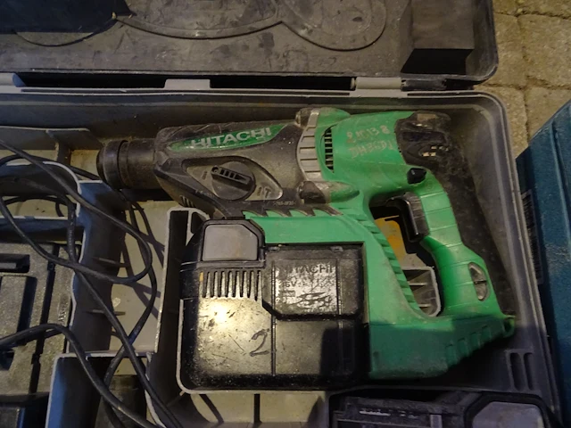 Accu klopboorhamer hitachi - afbeelding 2 van  3