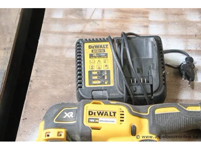 Accu miltitool dewalt dcs355 - afbeelding 2 van  2