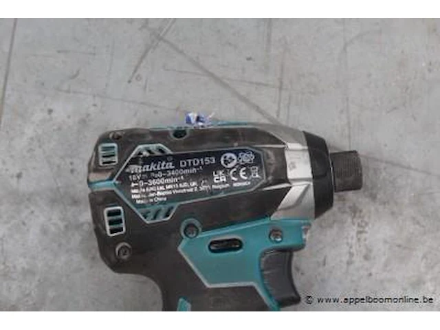 Accu moerenaanzetter makita dtd153 plus haakse slijptol dtm51, zonder batterij, werking niet gekend - afbeelding 2 van  3