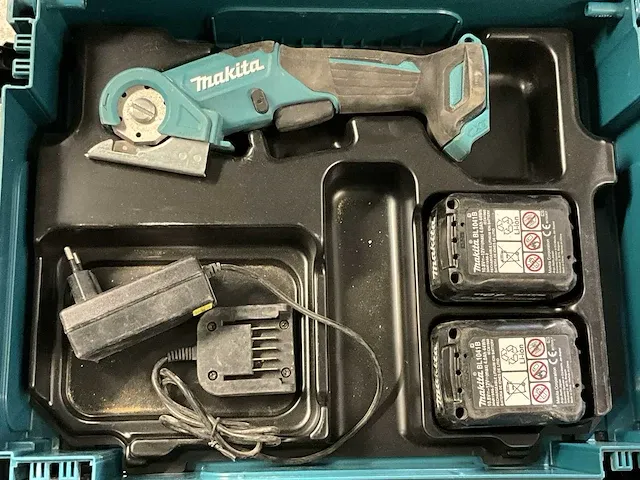 Accu multischaarmachine makita cp100d - afbeelding 1 van  2