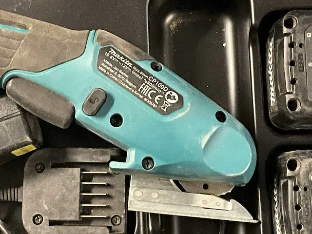 Accu multischaarmachine makita cp100d - afbeelding 2 van  2