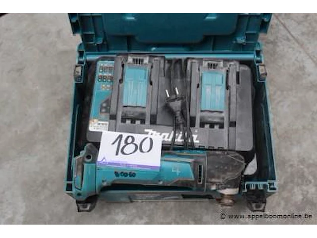 Accu multitool makita plus lader - afbeelding 1 van  2