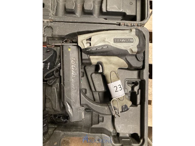 Accu nagelindrijver hitachi - afbeelding 2 van  3