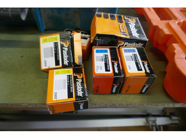 Accu nagelpistool op gas paslode - afbeelding 4 van  4
