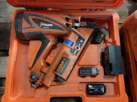 Accu nagelpistool paslode - afbeelding 1 van  2