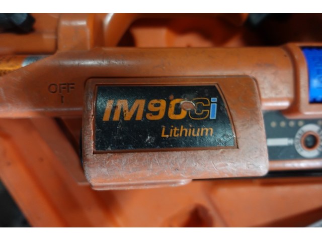 Accu nagelpistool paslode - afbeelding 2 van  2