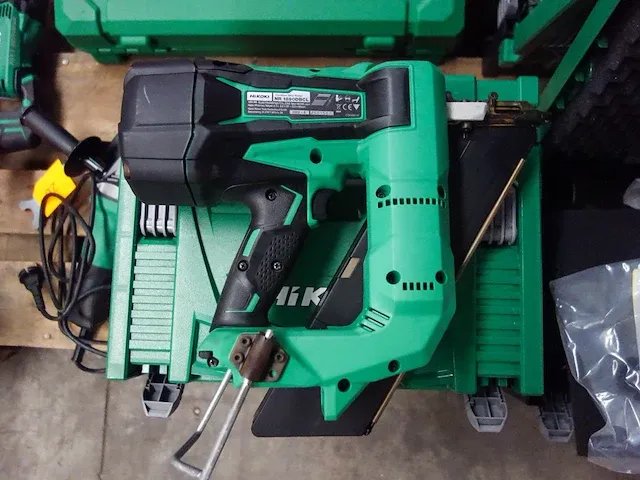 Accu nagelschieter hikoki - afbeelding 2 van  4