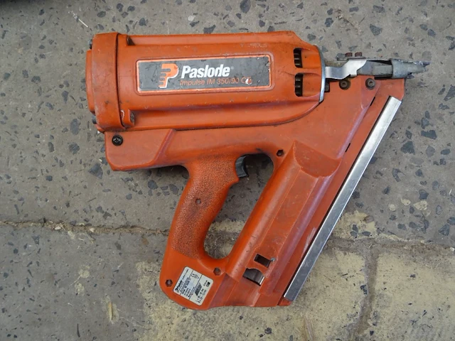 Accu nagelschieter paslode - afbeelding 2 van  7