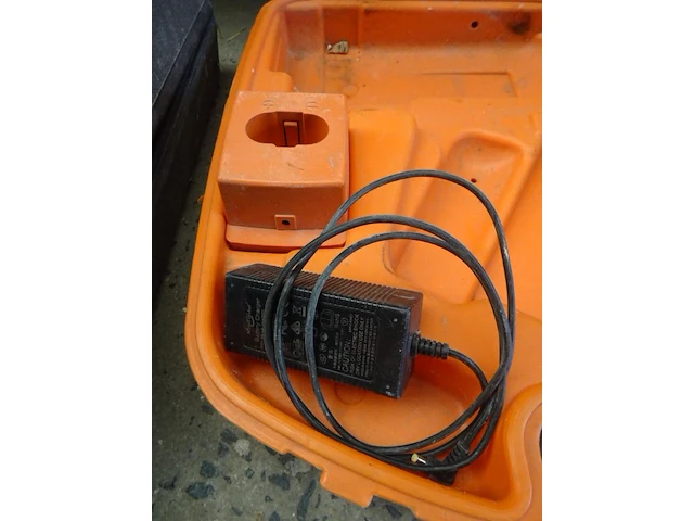 Accu nagelschieter paslode - afbeelding 6 van  7