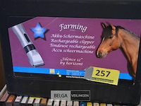 Accu scheermachine voor paarden - afbeelding 1 van  2