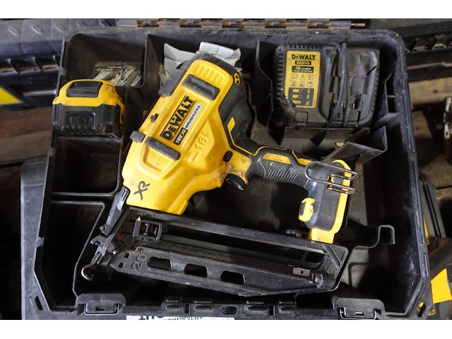 Accu schieter dewalt - afbeelding 1 van  3