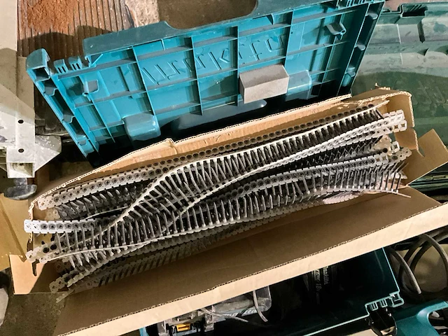 Accu-schroefautomaat makita dfr550rmj - afbeelding 3 van  4