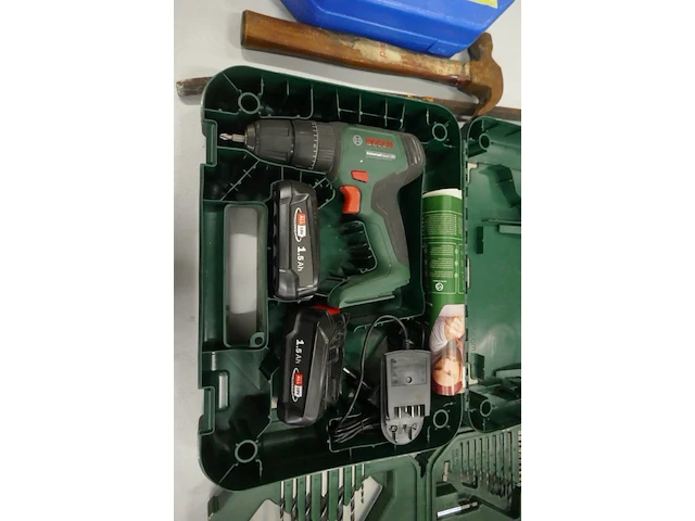 Accu schroefmachine bosch + divers materiaal - afbeelding 3 van  4