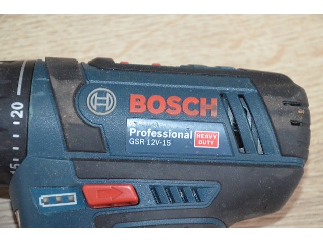 Accu schroefmachine bosch professional gsr 12v-15 met 2 accu en lader in draagtas (b404) - afbeelding 6 van  6