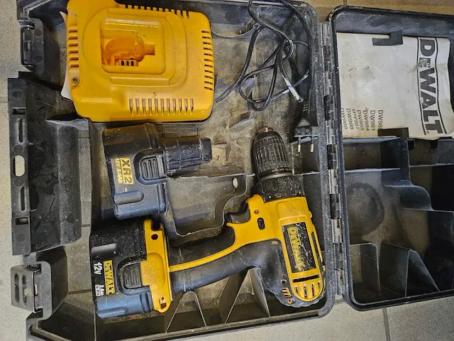 Accu schroefmachine dewalt dc743 - afbeelding 2 van  5