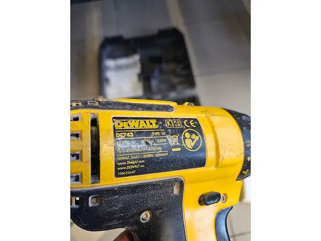 Accu schroefmachine dewalt dc743 - afbeelding 3 van  5