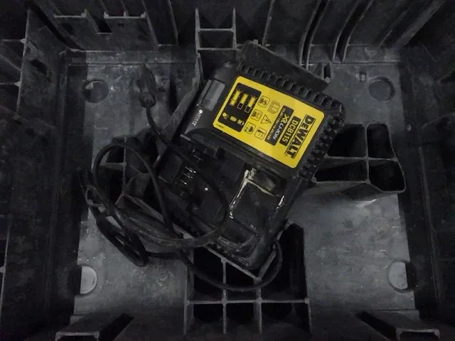 Accu set dewalt - afbeelding 3 van  7