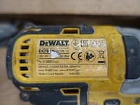 Accu set dewalt - afbeelding 3 van  6