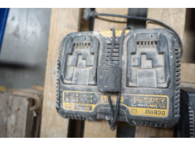 Accu set dewalt - afbeelding 6 van  6