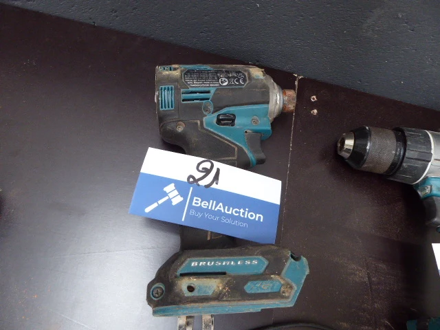Accu slagboormachine makita 40v - afbeelding 1 van  3