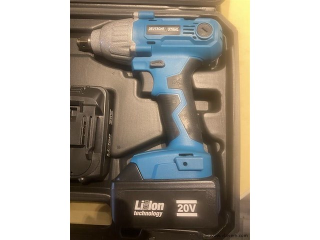 Accu slagmoersleutel met 2 accu's - afbeelding 2 van  6