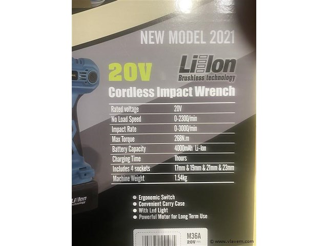 Accu slagmoersleutel met 2 accu's - afbeelding 6 van  6