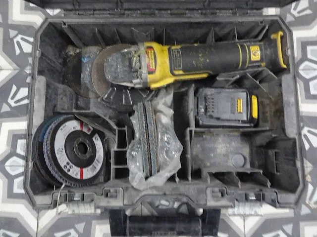 Accu slijpschijfmachine dewalt - afbeelding 1 van  3