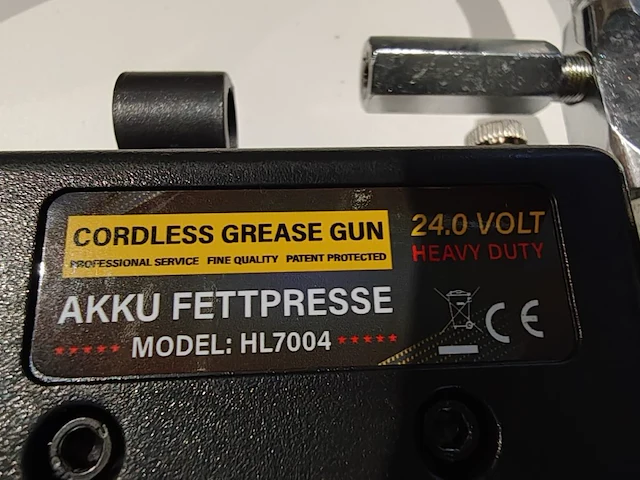 Accu vetspuit 24 volt - afbeelding 14 van  15