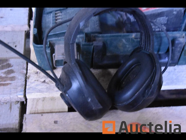Accu vijsmachine metabo + diverse klim- en grijpmateriaal e.a. - afbeelding 1 van  8