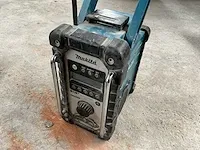 Accu werfradio makita dmr110