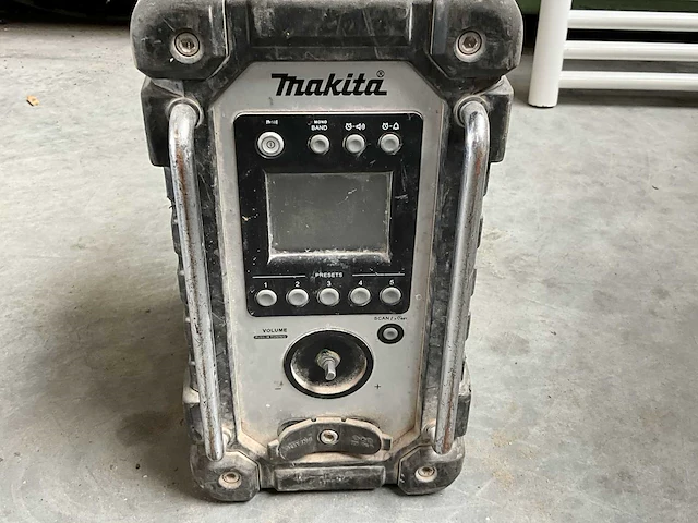 Accu werfradio makita dmr110 - afbeelding 2 van  4