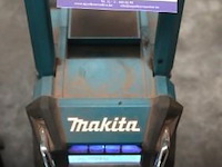 Accu werfradio makita, werking niet gekend - afbeelding 1 van  2