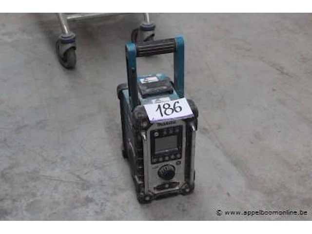 Accu werfradio makita - afbeelding 1 van  2