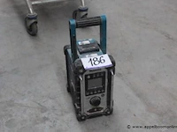 Accu werfradio makita - afbeelding 1 van  2