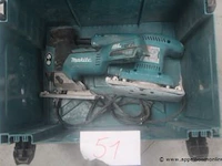 Accu wipzaag makita djv181, zonder batterij plus schuurmachine makita bo3700, werking niet gekend - afbeelding 1 van  3