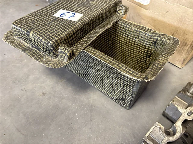Accubak - afbeelding 2 van  2