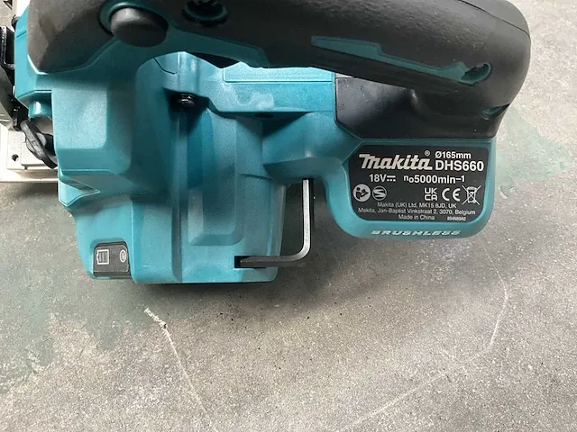 Accucirkelzaag makita dhs660 - afbeelding 3 van  5