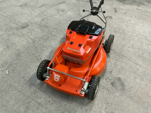 Accugrasmaaier husqvarna lb 553iv - afbeelding 2 van  9