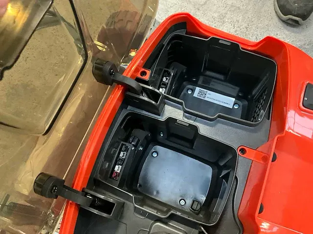 Accugrasmaaier husqvarna lb 553iv - afbeelding 5 van  9