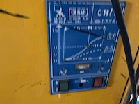 Acculader heftruck - afbeelding 2 van  4