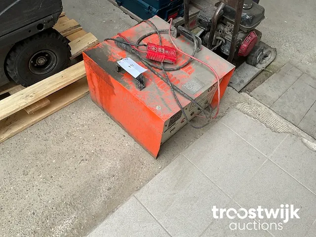 Acculader - afbeelding 2 van  4