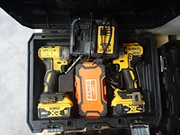 Accuschroefmachine & accu klopboormachine dewalt - afbeelding 1 van  7