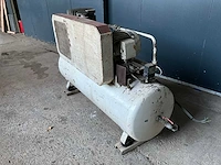 Acec luchtcompressor 5,5 kw - 230/400 v - getest in werkende toestand - afbeelding 10 van  15