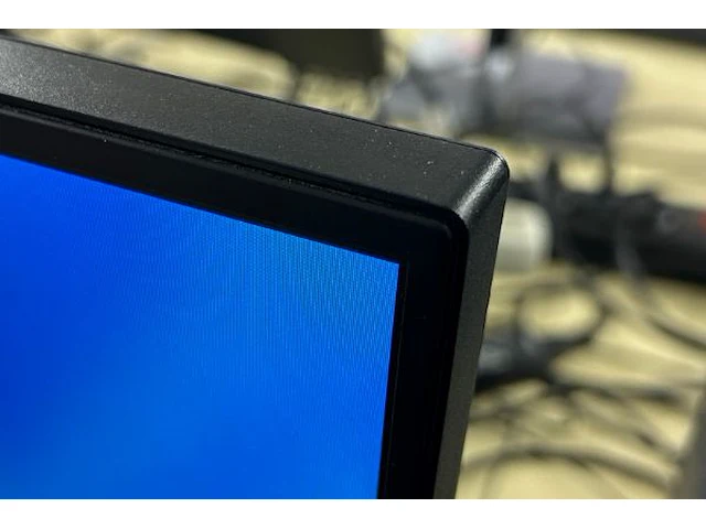Acer desktop + scherm en toebehoren - afbeelding 2 van  7