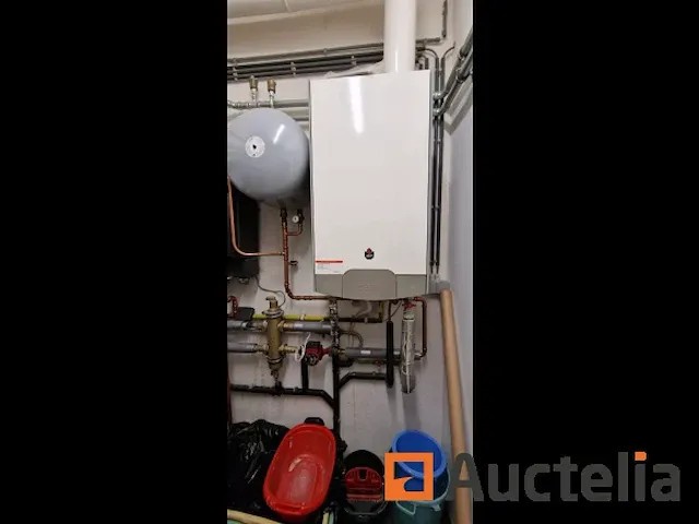Acv prestige solo gas verwarmingsketel (2011) - afbeelding 1 van  2