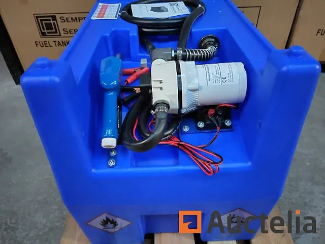 Ad bleu tank 220 liter - afbeelding 1 van  9