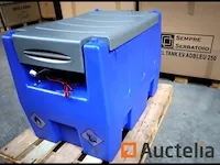 Ad bleu tank 220 liter - afbeelding 2 van  9