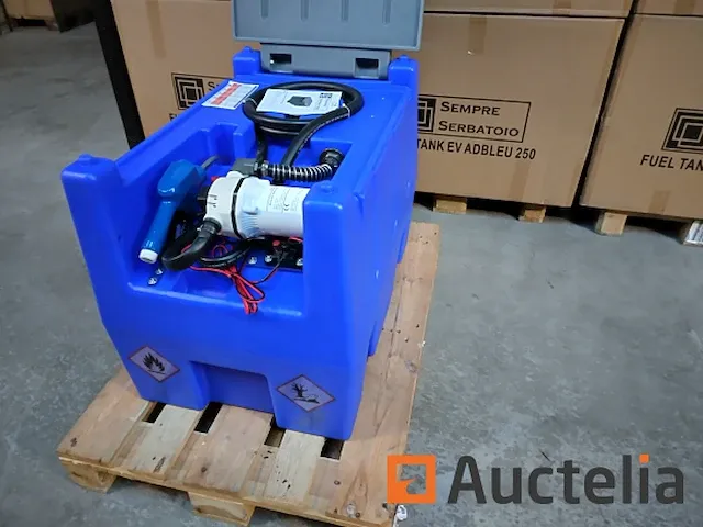 Ad bleu tank 220 liter - afbeelding 3 van  9